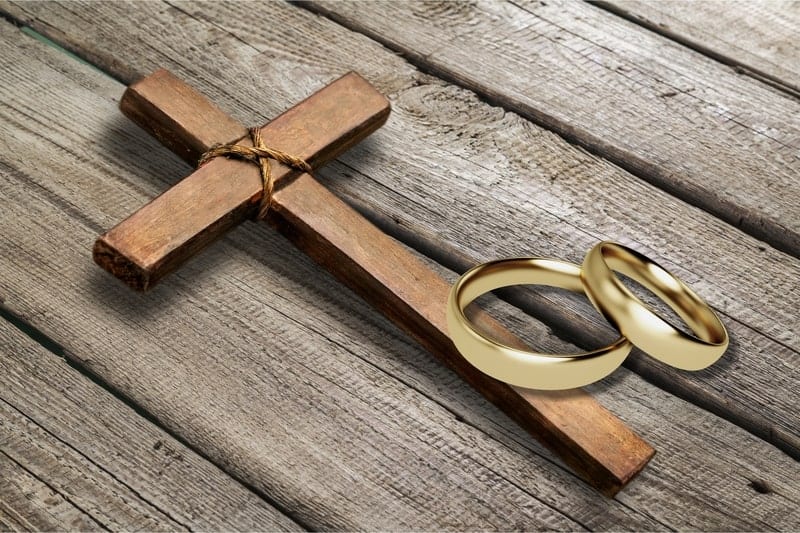 Exploring the Role of a Wife in a Modern and Traditional Christian Marriage
